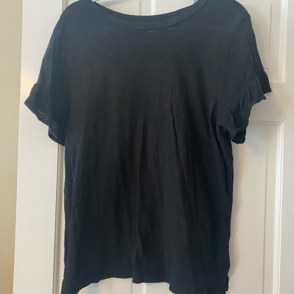 Short sleeve top